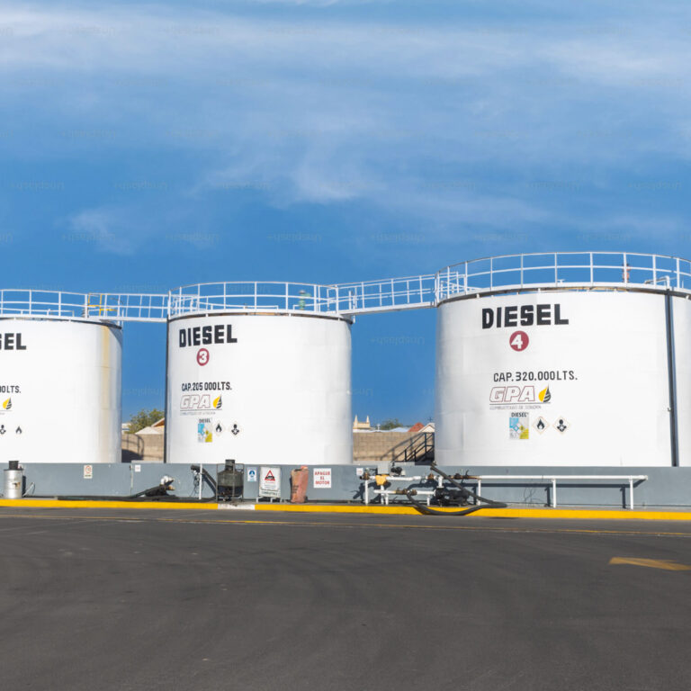 tanques de almacenamiento de combustible