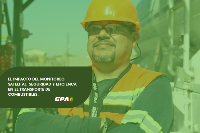 Operador de transporte de combustibles con equipo de seguridad, representando el impacto del monitoreo satelital en la seguridad y eficiencia del traslado.