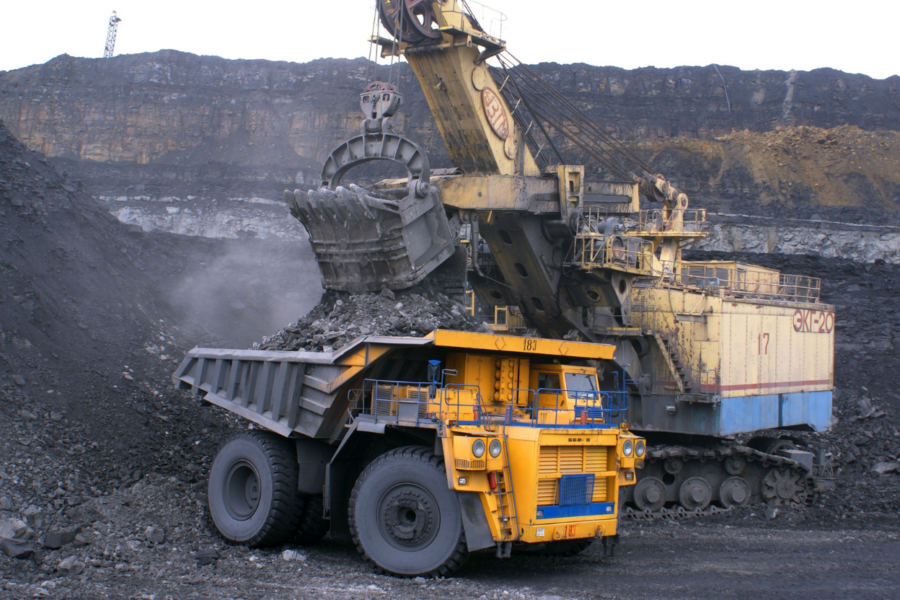 Combustoleo minería